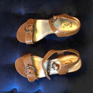 Decree wedge size 7, like new